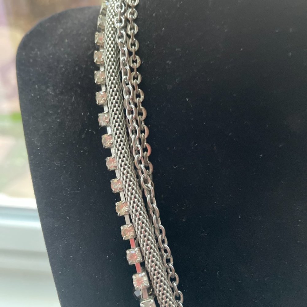 2 ITEMS Vintage Silver tone Monet bangle bracelet and 6 assorted chain necklace - Picture 4 of 7